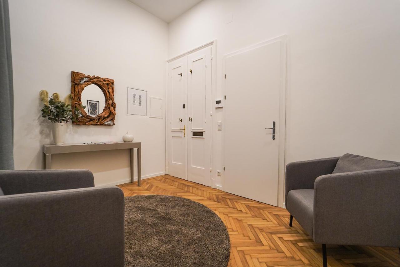 Vina #2 Apartment Виена Екстериор снимка